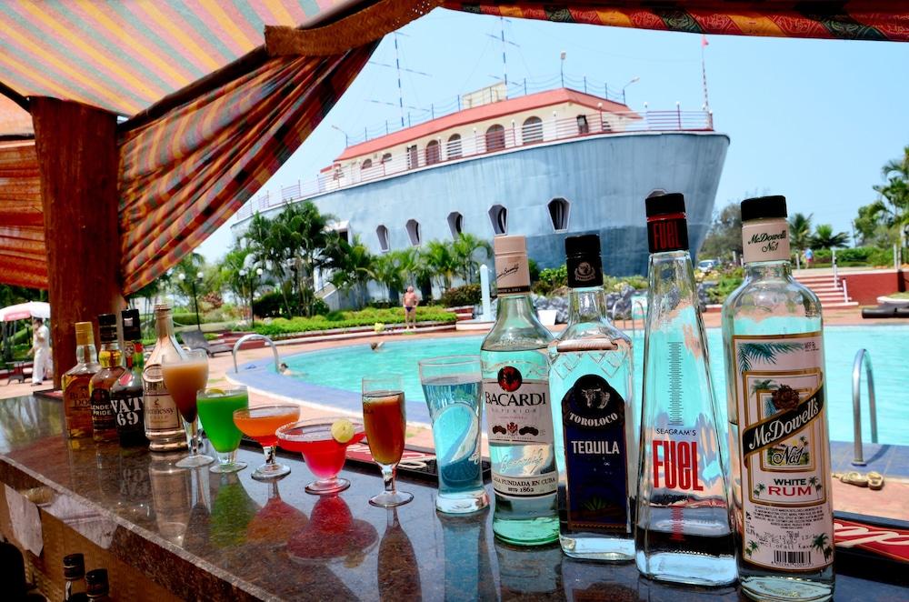 The Byke Old Anchor Beach Resort & Spa Cavelossim Exterior foto