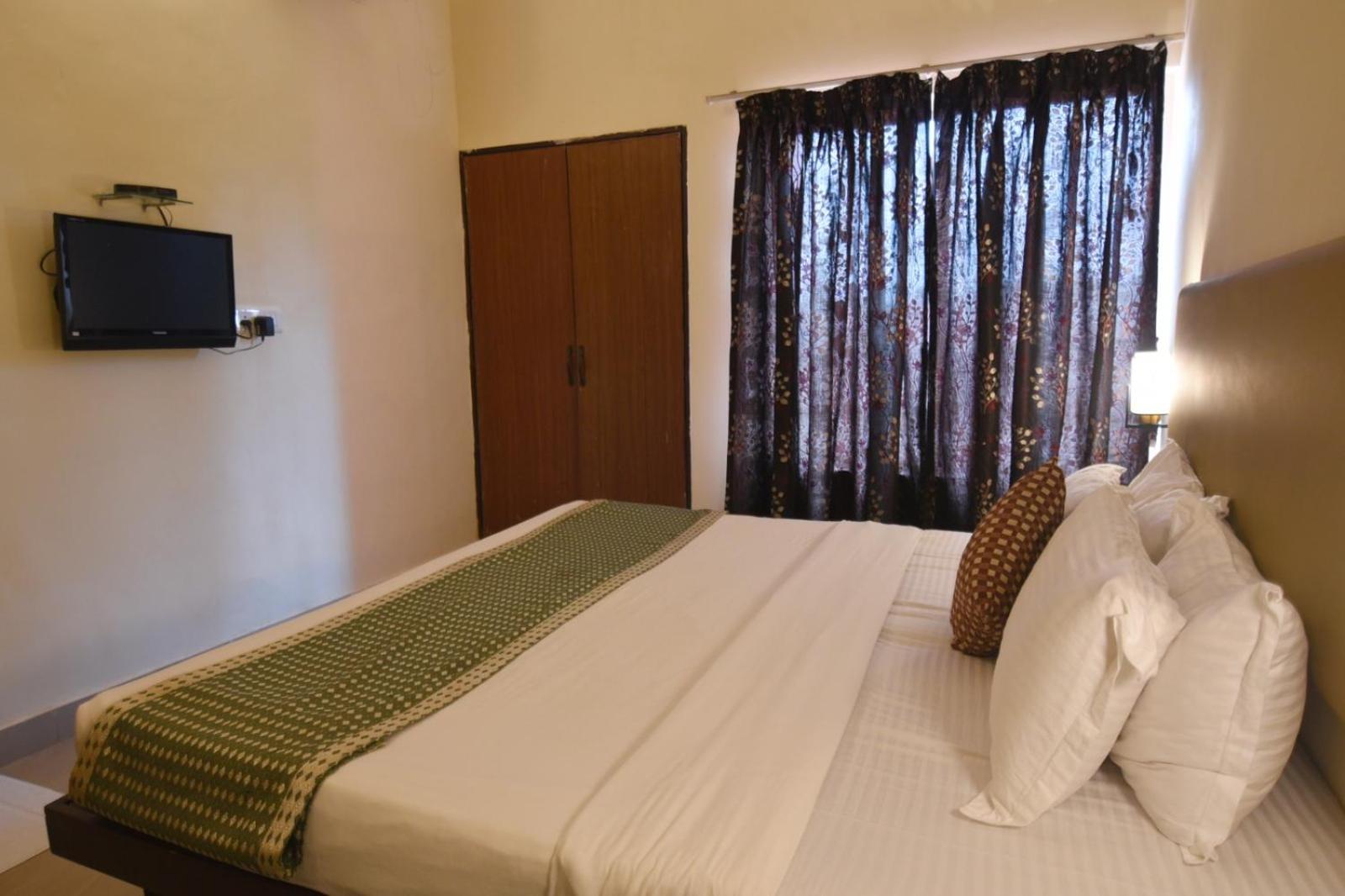 The Byke Old Anchor Beach Resort & Spa Cavelossim Exterior foto